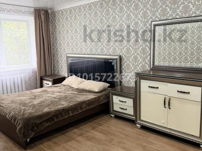 3-комнатная квартира · 61 м² · 1/5 этаж, 5 мкр 21 — Где рынок ,ГУВД за 11 млн ₸ в Степногорске