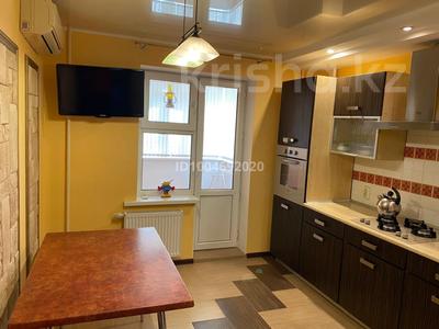 2-комнатная квартира · 68.4 м² · 1/10 этаж, мкр Кунаева 67/1 за 27.5 млн ₸ в Уральске