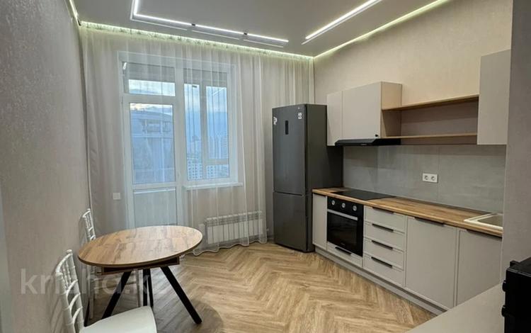 1-комнатная квартира · 42 м² · 17/22 этаж, Тауелсиздик 56/2 — Национальный музей РК,Дворец мира и согласия,LRT за 37 млн ₸ в Астане, Сарайшык р-н — фото 2