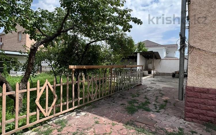 Отдельный дом · 6 комнат · 265.5 м² · 9 сот., Абая 78 за 75 млн ₸ в Таразе — фото 4