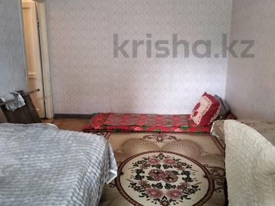 2-комнатная квартира · 48 м² · 5/5 этаж, ТУРКЕСТАНСКАЯ — БАЙТУРСЫНОВА за 13.7 млн ₸ в Шымкенте, Аль-Фарабийский р-н