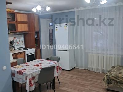3-комнатная квартира · 55 м² · 2/5 этаж, Музтау — Р-н Автовокзал 1 гор больница за 18 млн 〒 в Усть-Каменогорске, Ульбинский
