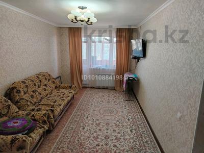 2-бөлмелі пәтер · 45 м² · 4/5 қабат, Есенберлина 19, бағасы: 11 млн ₸ в Жезказгане