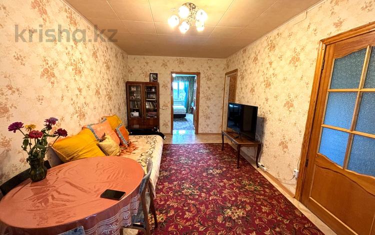 2-бөлмелі пәтер · 48.8 м² · 5/5 қабат, Пришахтинск, 23й микрорайон 46, бағасы: 9.5 млн ₸ в Караганде, Алихана Бокейханова р-н — фото 2