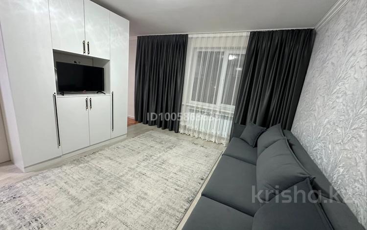 2-бөлмелі пәтер · 50 м² · 3/3 қабат, Мкр Алтын-ауыл 10 г, бағасы: 220 000 ₸ в Каскелене — фото 15