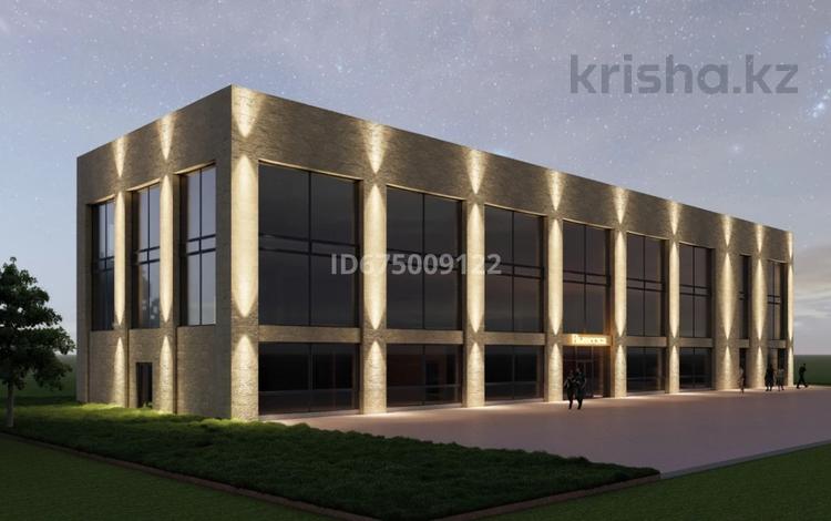 Свободное назначение, офисы, магазины и бутики, общепит, медцентры и аптеки, образование, конференц-залы, кабинеты и рабочие места, студии · 550 м² за ~ 1.7 млн 〒 в Костанае — фото 2
