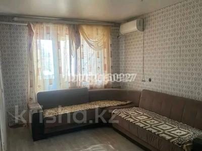 3-комнатная квартира · 50 м² · 3/3 этаж, мкр Центральный, Махамбета 103 — Районе Рахата за 150 000 〒 в Атырау