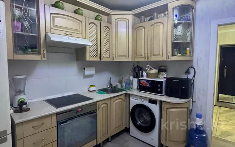 2-комнатная квартира · 54 м² · 9/10 этаж, мкр Юго-Восток, Мкр Степной 2 за 21.5 млн ₸ в Караганде, Казыбек би р-н — фото 15