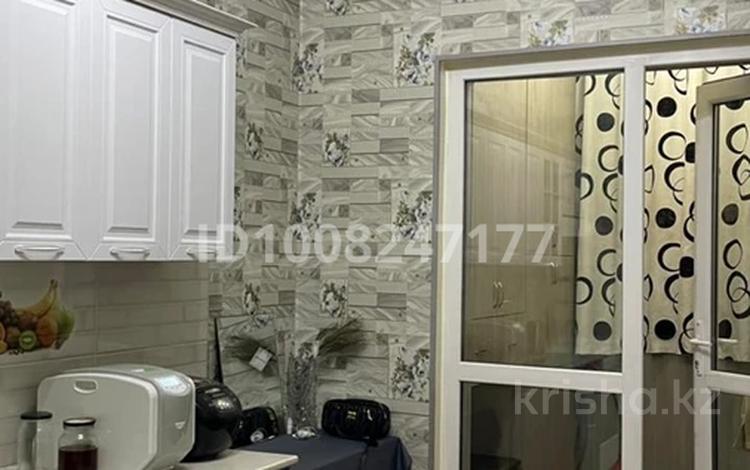 1-бөлмелі пәтер · 43.5 м² · 1/9 қабат, мкр Аккент 4, бағасы: 28 млн ₸ в Алматы, Алатауский р-н — фото 2