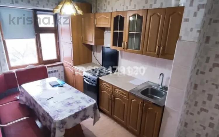 2-комнатная квартира, 64 м² помесячно, мкр 11, Аз наурыз 10 за 150 000 〒 в Актобе, мкр 11 — фото 12