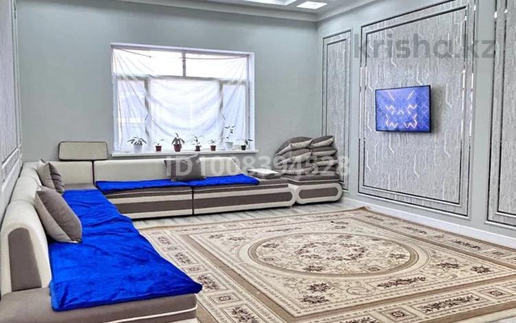 Часть дома · 7 комнат · 259 м² · 8 сот., мкр Самал-3, Шубарколь 10 — Салқым Жәңгір за 70 млн ₸ в Шымкенте, Абайский р-н — фото 2