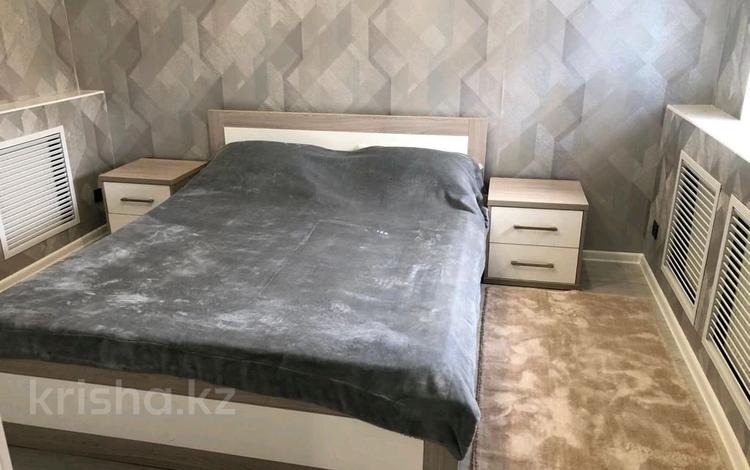 3-бөлмелі пәтер, 70 м², 10/10 қабат, мкр Хан Тенгри, Кенесары хана 54, бағасы: 47.5 млн 〒 в Алматы, Бостандыкский р-н — фото 2