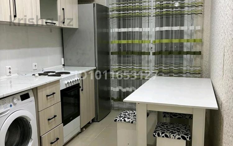 1-бөлмелі пәтер · 36 м² · 10/12 қабат, мкр Шымсити, 189 квартал 37, бағасы: 19 млн ₸ в Шымкенте, Абайский р-н — фото 2