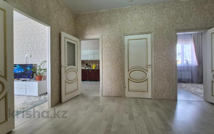 Отдельный дом · 3 комнаты · 91 м² · 9 сот., мкр Кокарна, Жанабай Акбердиева 3А за 17.4 млн ₸ в Атырау — фото 40