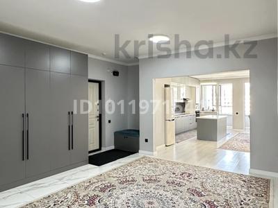 3-бөлмелі пәтер · 96 м² · 12/12 қабат, Мкр. Нурсат-2 29/4блок3, бағасы: 400 000 ₸ в Шымкенте, Каратауский р-н