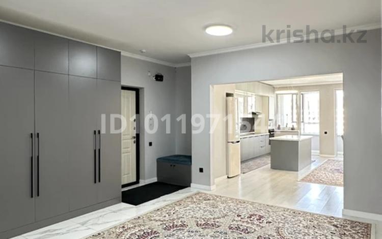 3-бөлмелі пәтер · 96 м² · 12/12 қабат, Мкр. Нурсат-2 29/4блок3, бағасы: 400 000 ₸ в Шымкенте, Каратауский р-н — фото 2