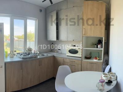 Отдельный дом · 3 комнаты · 90 м² · 8 сот., Орталық 58 — Туркистан за 19 млн 〒 в Караой