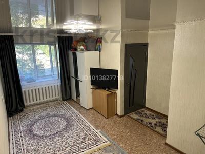1-бөлмелі пәтер · 30 м² · 1/5 қабат, Ауезова 55, бағасы: 12 млн ₸ в Семее