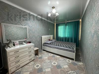 4-комнатная квартира · 76.6 м² · 5/5 этаж, ул. Дюсембекова за 26 млн ₸ в Караганде, Казыбек би р-н