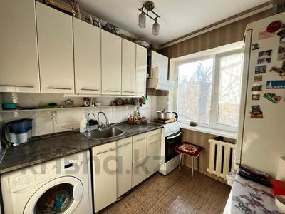2-комнатная квартира · 44.8 м² · 4/5 этаж, мкр Юго-Восток, ЯЗЕВА 3 за 15.3 млн ₸ в Караганде, Казыбек би р-н