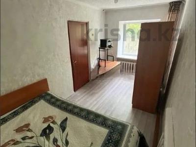 2-комнатная квартира · 41 м² · 1/4 этаж, МУРАТХАНА БЕЙСЕМБАЕВА — ЦЕМПОСЕЛОК за ~ 11.9 млн 〒 в Семее