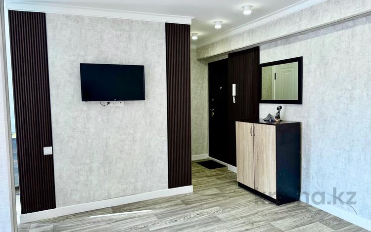 1-комнатная квартира · 36 м² · 5/9 этаж, Н. Абдирова — Ерубаева, Бухар Жырау, Гоголя, Алиханова, Лободы, Комиссарова, Назарбаева за 2 000 〒 в Караганде, Казыбек би р-н — фото 23