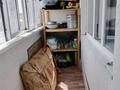 3-комнатная квартира · 60.9 м² · 5/5 этаж, мкр 8, Мкр 8 супермаркет Анвар 281 — Супермаркет Анвар за 18 млн ₸ в Актобе — фото 10