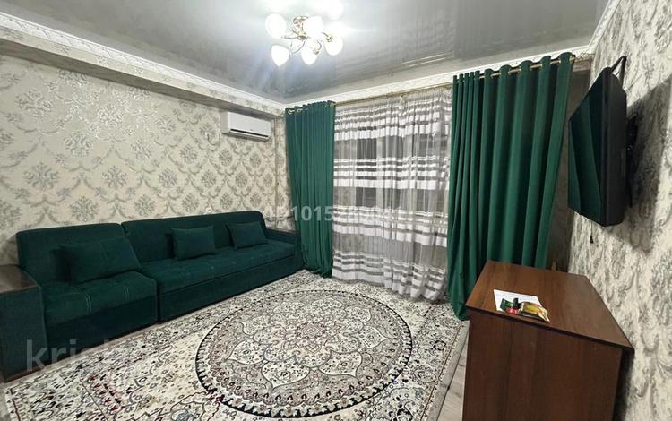 2-бөлмелі пәтер · 50 м² · 8/9 қабат, Таукехана 33/3, бағасы: 16 000 ₸ в Шымкенте, Аль-Фарабийский р-н — фото 2