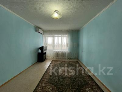 1-бөлмелі пәтер · 34 м² · 4/5 қабат, мкр Строитель 1/3, бағасы: 12.5 млн 〒 в Уральске