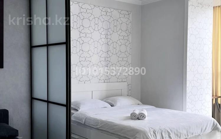 1-комнатная квартира · 59 м² · 2/10 этаж, 18А мкр 3 за 15 000 ₸ в Актау — фото 2