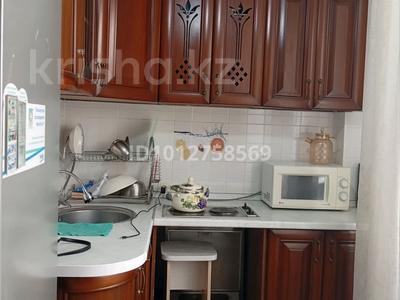 1-бөлмелі пәтер · 50 м², мкр Аксай-1, бағасы: 190 000 ₸ в Алматы, Ауэзовский р-н