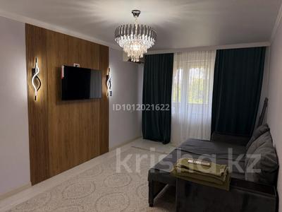 2-бөлмелі пәтер · 55 м² · 5/5 қабат, мкр Акбулак 4 — • мкр Акбулак 4 — Майлина-Турысова, Толе би за ЦКЗ Баласагун, бағасы: 15 000 〒 в Таразе