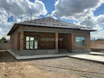 Отдельный дом · 7 комнат · 220 м² · 10 сот., Кенжебай 114 — Тараз көшесі қиылысы за 37.5 млн ₸ в Туркестане