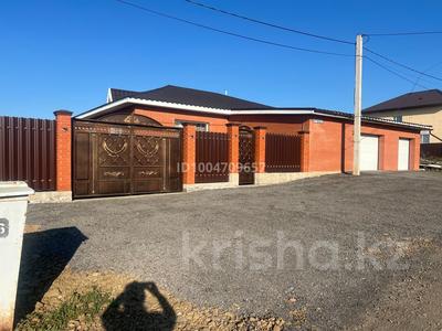 Отдельный дом · 5 комнат · 157 м² · 10 сот., мкр Кунгей 116 — Улица 2-я за 76 млн 〒 в Караганде, Казыбек би р-н
