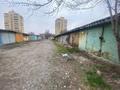 Гараж · 20 м² · Кабанбай батыра 10а — Светофор магазин, бағасы: 25 000 ₸ в Шымкенте, Аль-Фарабийский р-н