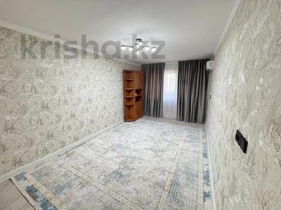 2-бөлмелі пәтер · 45 м² · 4/4 қабат, МОЛДАГУЛОВА — КОЛОС - памятник Молдагуловой, бағасы: 15.3 млн ₸ в Шымкенте, Аль-Фарабийский р-н