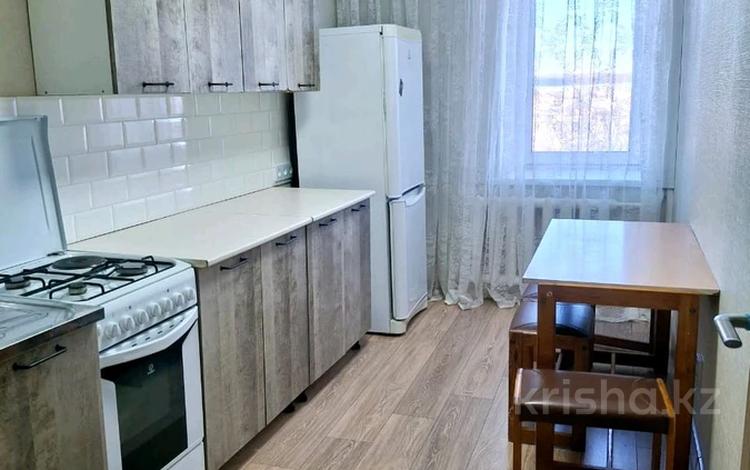 4-бөлмелі пәтер · 80 м² · 4/5 қабат, Набережная 64, бағасы: 25.5 млн ₸ в Щучинске — фото 2
