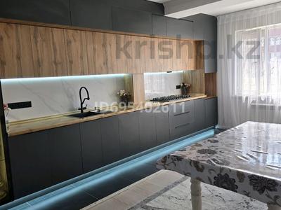 4-комнатная квартира, 160 м², 5/7 этаж, мкр Нурсат 134 А — Бәйдібек би Арғынбекова за 69 млн 〒 в Шымкенте, Каратауский р-н