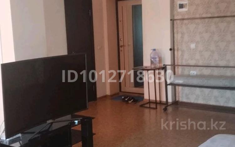 1-бөлмелі пәтер · 55 м² · 3/9 қабат, Казыбек би 40, бағасы: 235 000 ₸ в Усть-Каменогорске — фото 2