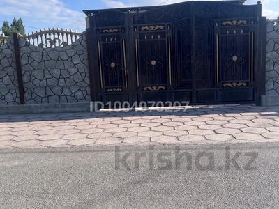 Отдельный дом · 4 комнаты · 100 м² · 6 сот., Сарымолдаева 12 — Прманова, Сыздыкова за 20 млн ₸ в Таразе