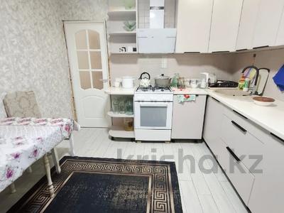 4-комнатная квартира · 82 м² · 4/5 этаж, мкр Айнабулак-4 за 60 млн ₸ в Алматы, Жетысуский р-н