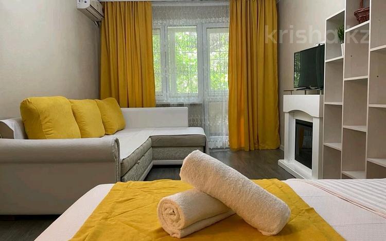 1-комнатная квартира · 32 м² · 2/9 этаж, Шакарима 15 за 20 000 ₸ в Семее — фото 2