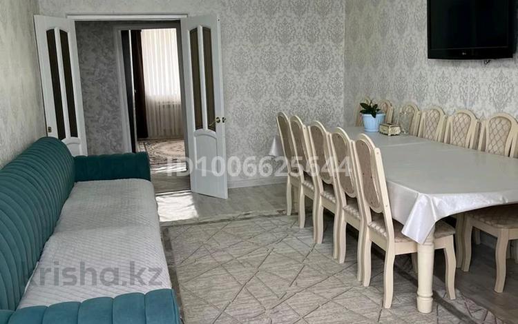 3-комнатная квартира · 64.7 м² · 5/6 этаж, мкр Шанхай, Чернышевского за 15 млн ₸ в Актобе — фото 2
