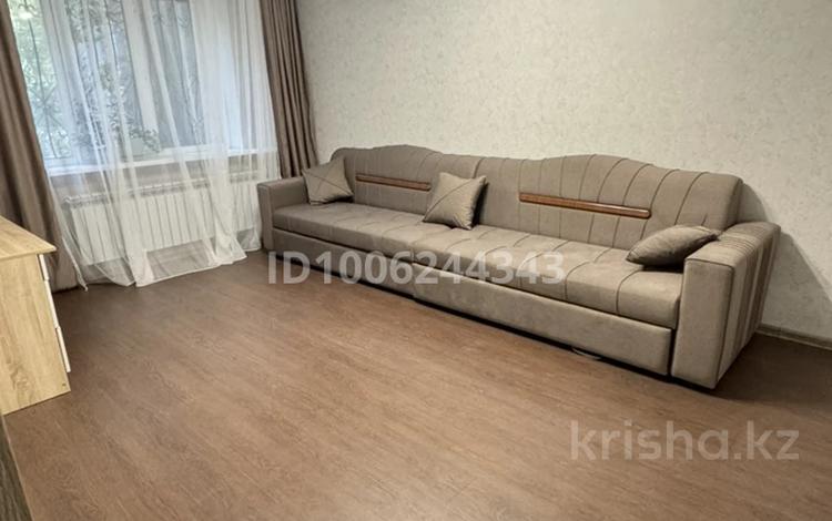 2-комнатная квартира · 54 м² · 1/5 этаж, мкр Айнабулак-2 46 за 280 000 ₸ в Алматы, Жетысуский р-н — фото 2