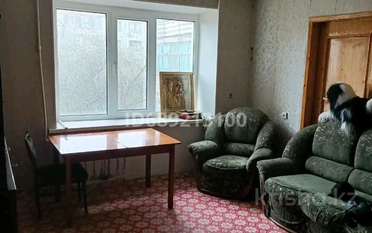 3-комнатная квартира · 53 м² · 3/9 этаж, мкр 5 10 — Возле вечного огня за 14.5 млн 〒 в Актобе — фото 2