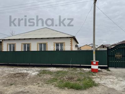 Жеке үй · 4 бөлме · 124.82 м² · 10 жүзд., Геолог 2 ,10 19 — Геолог 2, бағасы: 40 млн ₸ в Атырау, мкр Мирас
