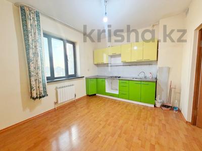 3-комнатная квартира · 98 м² · 13/23 этаж, Валиханова 5 за 36.3 млн ₸ в Астане, р-н Байконур