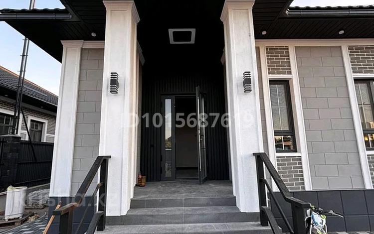 Отдельный дом · 4 комнаты · 160 м² · 6 сот., Мкр Арна 107/1 — Мкр Восточный за 67 млн ₸ в Конаеве — фото 2