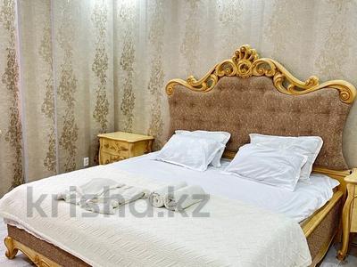 4-комнатная квартира · 200 м², 15-й мкр 69 за 3 000 〒 в Актау