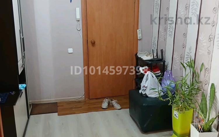 2-комнатная квартира · 54 м² · 5/5 этаж, мкр 4 12 за 18 млн ₸ в Уральске — фото 2